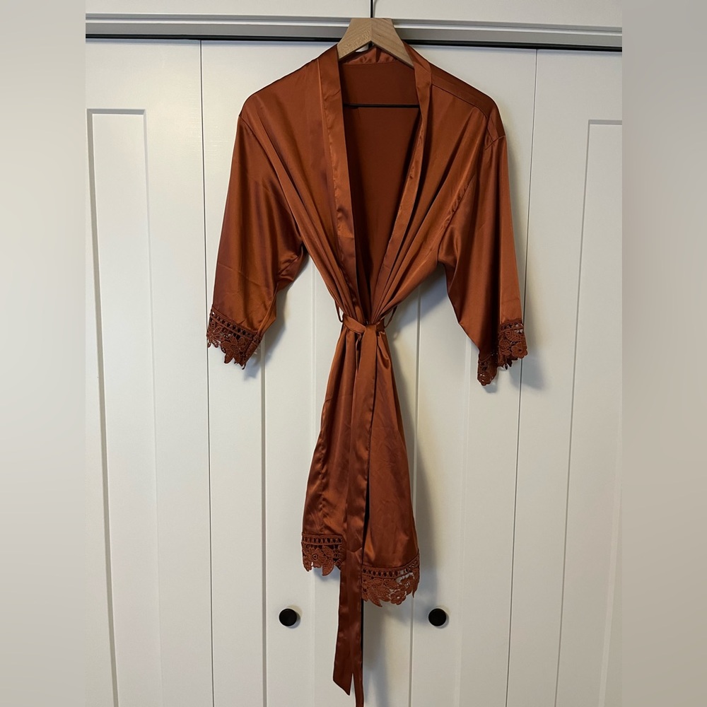 Rust Bridesmaid Front Tie 3/4 Sleeve Above Knee Robe